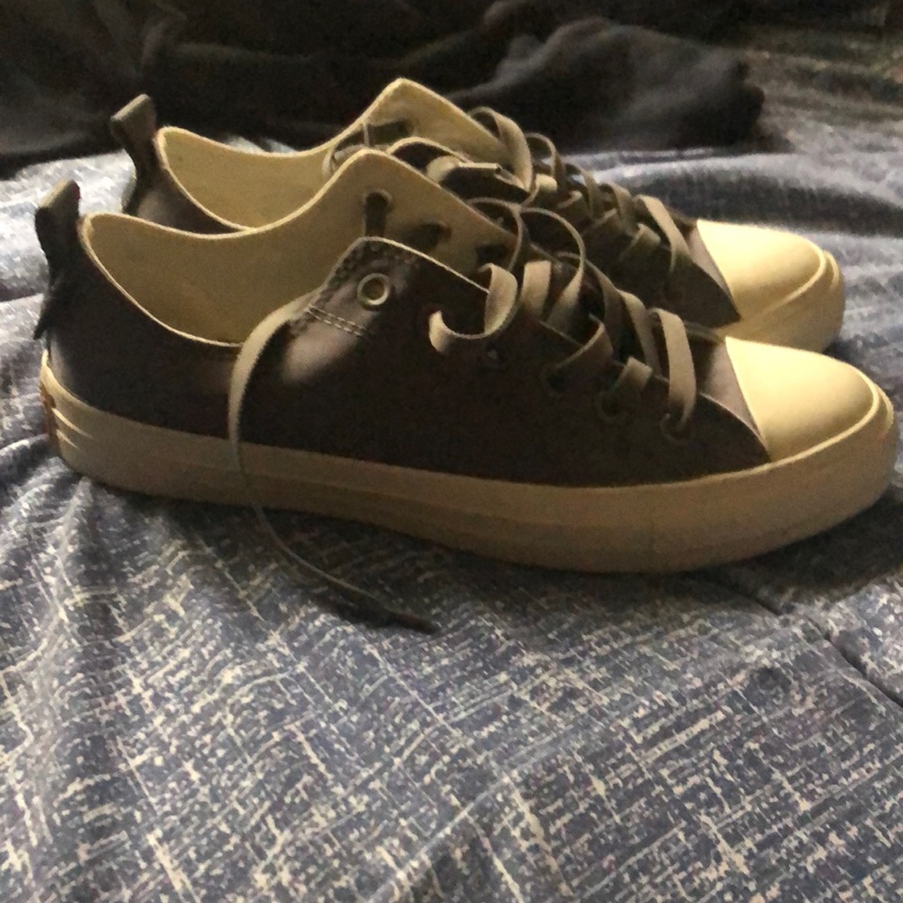 Converse shoes